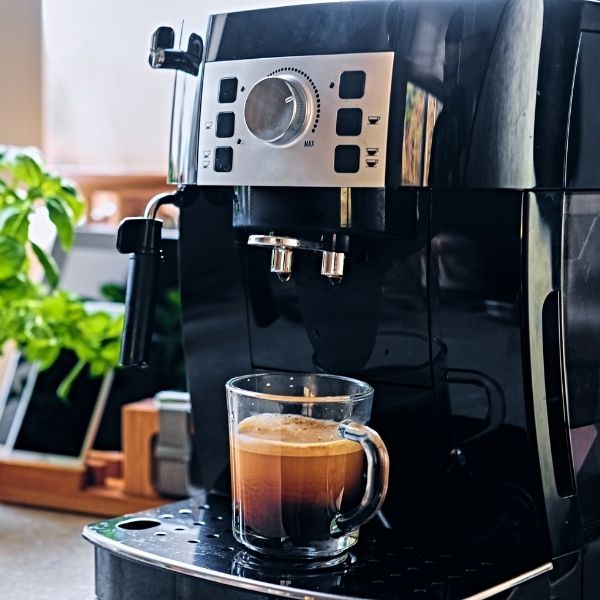 Scopri i criteri per scegliere una macchina da caffè in comodato d’uso